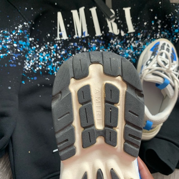 It’s an Amiri sweater and the Amiri bone runner shoes. For the sweater it’s $500 - Picture 6 of 6